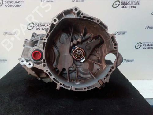 Used Gearbox NISSAN PRIMERA (P12) 2.2 Di (126 hp) 5745027