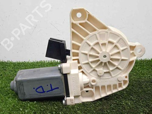 Used Right rear window motor MERCEDES-BENZ B-CLASS Sports Tourer (W245) [2005-2011]  12210966