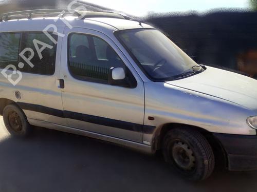Front left lock PEUGEOT PARTNER Box Body/MPV (5_, G_) 1.9 D | BP9209139C98 