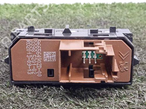 Switch PEUGEOT 5008 (0U_, 0E_) 2.0 HDi | BP17805114I30 