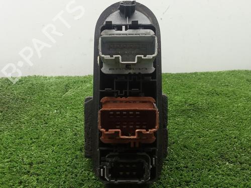 Left front window switch RENAULT MEGANE II Saloon (LM0/1_) 1.9 dCi (LM0G, LM1G, LM2C) | BP39070896I27 - Image 2