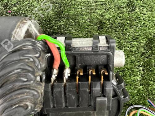 Front wiper motor AUDI A4 B5 (8D2) 1.8 | BP28163674M29