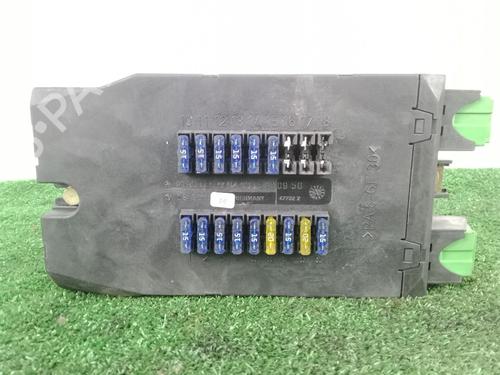 Used Fuse box VW LT 28-46 II Platform/Chassis (2DC, 2DF, 2DG, 2DL, 2DM) 2.8 TDI (158 hp) 32043243