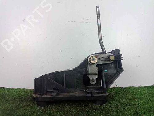 Used Shift knob CITROËN C4 I (LC_) 1.6 HDi (90 hp) 29214049
