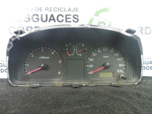 Used Instrument cluster HYUNDAI TERRACAN (HP) [2001-2008]  5697939