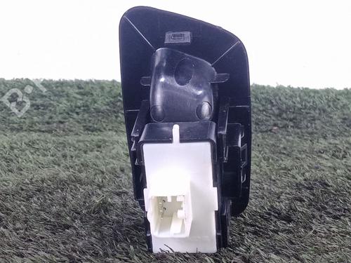 Right rear window switch JEEP COMPASS (MP, M6, MV, M7) 1.4 MultiAir 4x4 | BP38559608I28 - Image 2