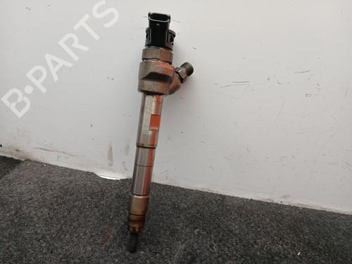 Used Injector Injector LAND ROVER DISCOVERY V (L462) 2.0 Sd4 4x4 (241 hp) 36777661 36777661