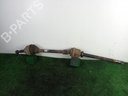 Used Right front driveshaft Right front driveshaft RENAULT TRAFIC II Bus (JL) 2.5 dCi 135 (JL0D) (135 hp) 39621291 39621291