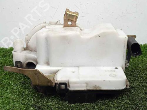 Used Front right lock SEAT CORDOBA (6K1, 6K2) [1993-2002]  13411815