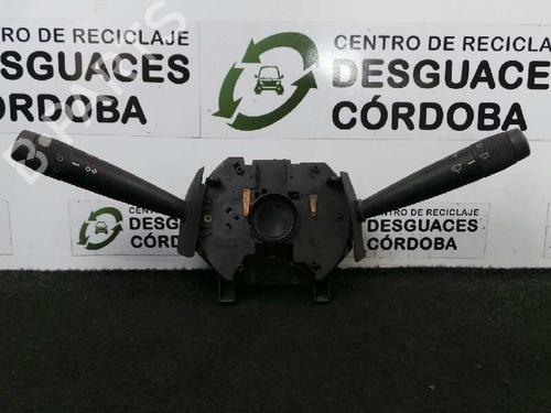 Used Headlight switch FIAT SEICENTO / 600 (187_) 1.1 (187AXB, 187AXB1A, 187AXC1A02) (54 hp) 5716389
