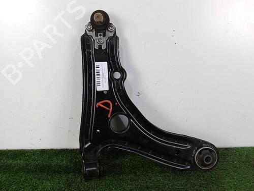 Højre fortil bærearm SEAT CORDOBA (6K1, 6K2) [1993-2002]  28357523