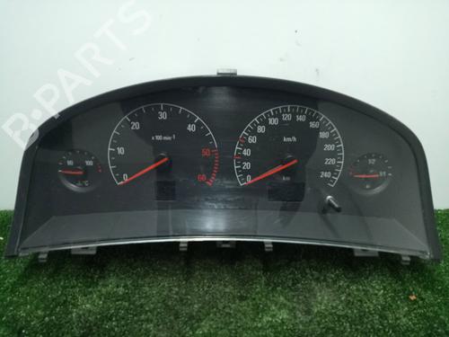 Quadro strumenti OPEL VECTRA C (Z02) 2.2 DTI 16V (F69) (125 hp) 12211159
