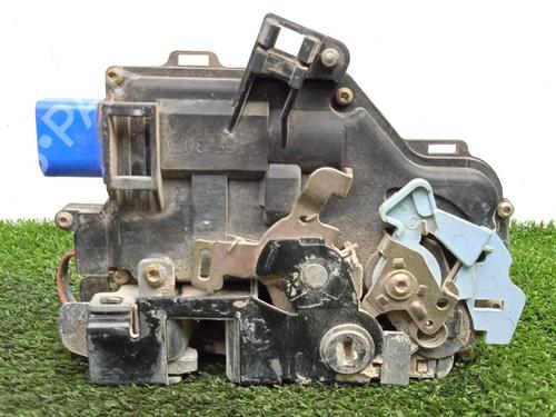 Rear right lock SEAT ALTEA (5P1) 1.9 TDI | BP13028402C99 