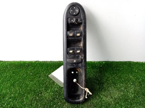 Used Left front window switch Left front window switch PEUGEOT 407 SW (6E_, 6D_) 2.0 HDi 135 (136 hp) 9716550 9716550