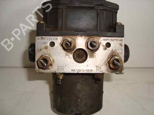 Used ABS pump FORD MONDEO III Saloon (B4Y) 2.0 16V TDDi / TDCi (115 hp) 5738887
