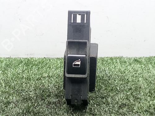 Used Left front window switch BMW 3 (E46) 318 i (118 hp) 32515302