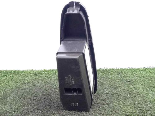 Right front window switch HYUNDAI COUPE I (RD)  | BP5688656I26 