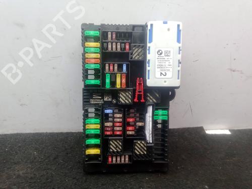 Used Fuse box BMW 5 (G30, F90) 520 d (190 hp) 24329796