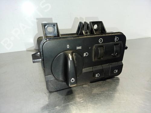 Used Headlight switch BMW 3 (E46) 325 xi (192 hp) 10697890