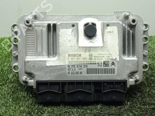 Used Engine control unit (ECU) CITROËN C4 I (LC_) 1.6 16V (109 hp) 30649220