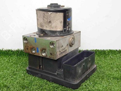 Used ABS pump RENAULT LAGUNA II Grandtour (KG0/1_) 1.9 dCi (KG0G) (120 hp) 9300377