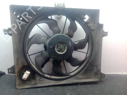 Used Radiator fan HYUNDAI i30 (GD) 1.4 CRDi (90 hp) 30902682