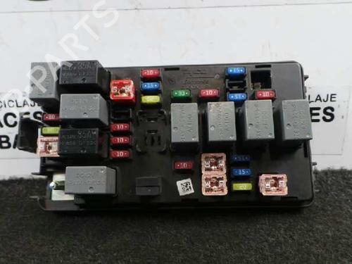Used Fuse box CHEVROLET MATIZ (M200, M250) 1.0 (62 hp) 5716125