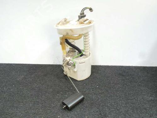 Used Fuel pump FORD FIESTA V (JH_, JD_) 1.4 TDCi (68 hp) 5692995