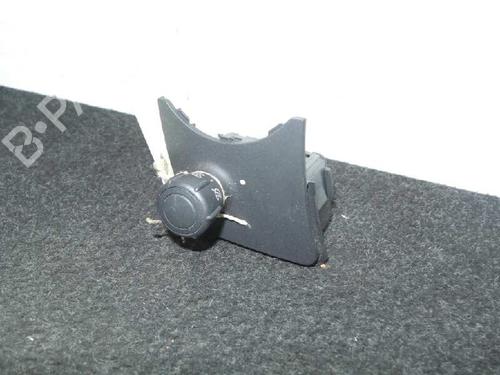 Used Switch RENAULT SCÉNIC II (JM0/1_) 1.5 dCi (JM02, JM13) (101 hp) 5730297