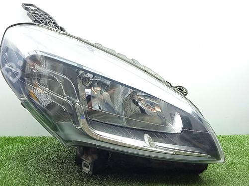 Used Right headlight FIAT DOBLO Cargo (263_) 1.3 D Multijet (263WXU1A, 263ZXU1A, 263WYB1A, 263ZYB1A) (95 hp) 28333682