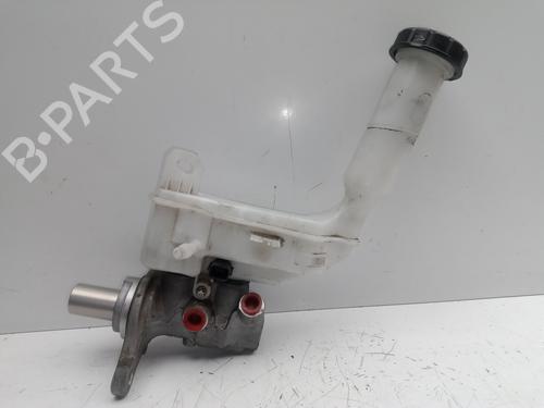 Used Brake master cylinder NISSAN JUKE (F15) 1.2 DIG-T (115 hp) 15670371