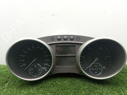 Used Instrument cluster Instrument cluster MERCEDES-BENZ M-CLASS (W164) ML 320 CDI 4-matic (164.122) (224 hp) 39890170 39890170