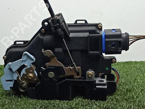 Front left lock SKODA OCTAVIA II (1Z3) 2.0 TDI | BP27832596C98 