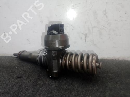 Injektor für VW TOUAREG (7LA, 7L6, 7L7) 2.5 R5 TDI (174 hp) 29607946