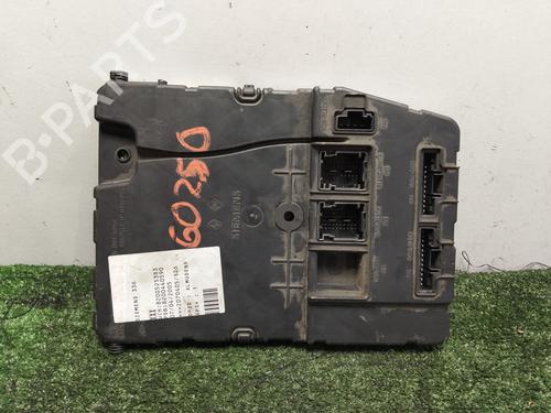 Used Control unit RENAULT MEGANE II (BM0/1_, CM0/1_) 1.5 dCi (BM02, BM13, BM2A, CM02, CM13) (101 hp) 32426197