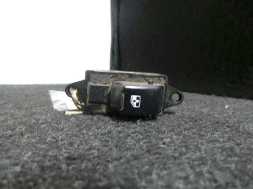 Used Right rear window switch DAEWOO REZZO (U100) [2000-2025]  12208185
