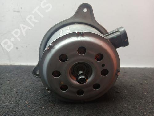 Used Radiator fan Radiator fan CITROËN C3 III (SX) 1.2 PURETECH 82 (82 hp) 39647958 39647958