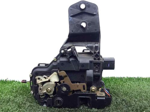 Rear left lock VW PASSAT B5 (3B2) 1.9 TDI | BP9435127C100 
