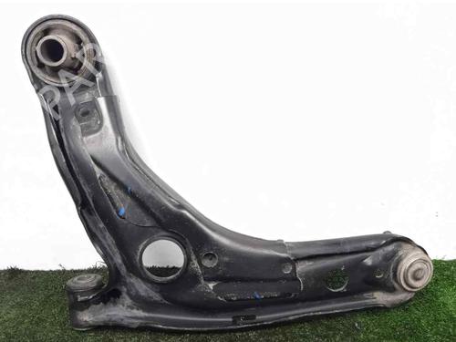 Right front suspension arm TOYOTA YARIS (_P13_) 1.5 Hybrid (NHP130_, NHP130) | BP8823258M13 