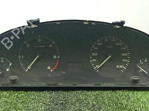 Used Instrument cluster PEUGEOT 406 Break (8E/F) 2.0 HDI 110 (109 hp) 29261627