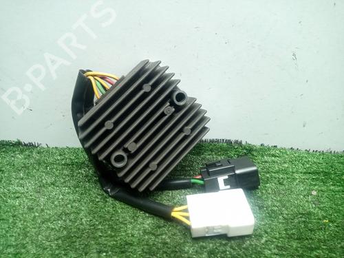Elektronisk modul HONDA MOTORCYCLES FES FES 125 S-Wing (JF12) (14 hp) 24671523