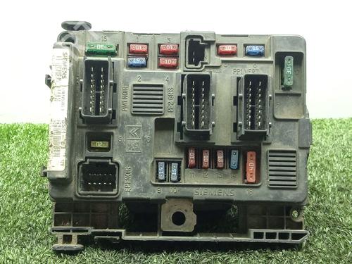 Used Fuse box PEUGEOT 206 SW (2E/K) 1.6 16V (109 hp) 30683793