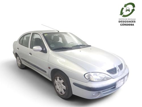 Brugte RENAULT MEGANE I Classic (LA0/1_) 1.4 16V (LA0D, LA1H, lA0W, LA10) 5002567