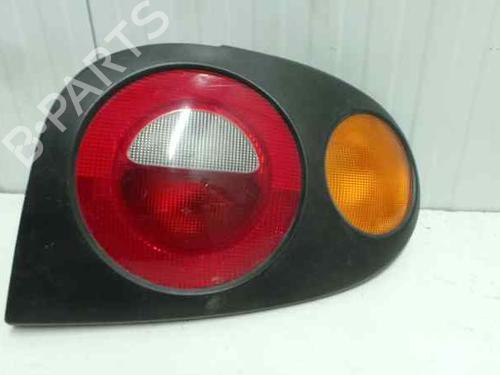 Used Right taillight RENAULT MEGANE I Coach (DA0/1_) 1.6 e (DA0F) (90 hp) 5703864