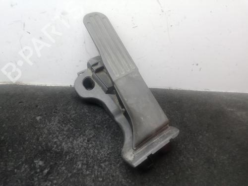Pedal VW GOLF VI (5K1) 1.6 TDI (105 hp) 31815381