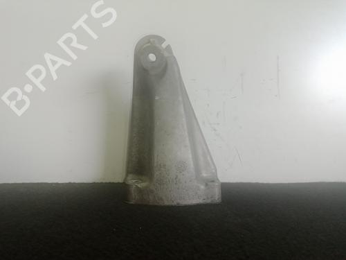 Used Engine mount MERCEDES-BENZ C-CLASS (W204) [2007-2015]  10242323