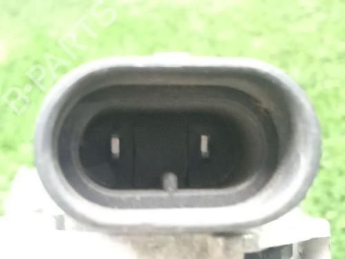 Used Left front fog light Left front fog light 39140938 39140938