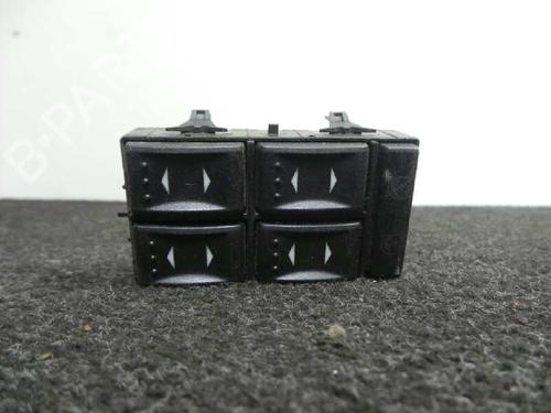 Used Left front window switch FORD MONDEO III Turnier (BWY) 2.0 TDCi (130 hp) 12208319