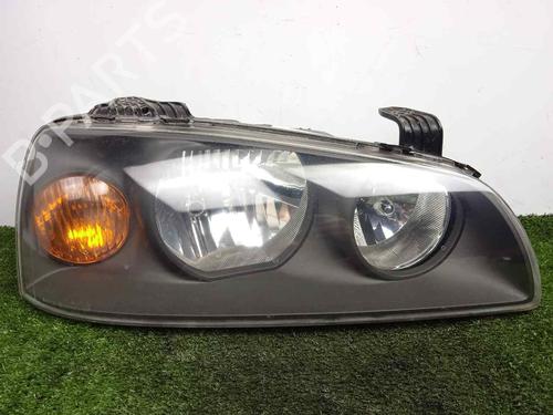 Right headlight HYUNDAI ELANTRA III (XD) 2.0 CRDi (113 hp) 13459350