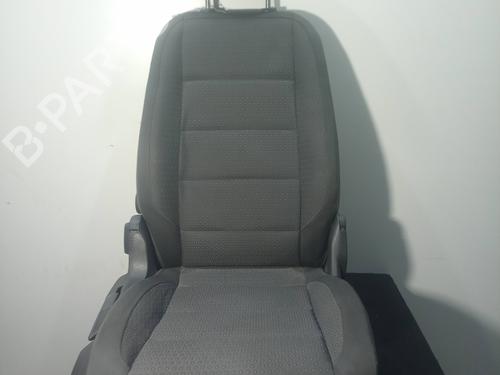 Used Right front seat VW TOURAN (1T1, 1T2) 2.0 TDI 16V (140 hp) 22627987